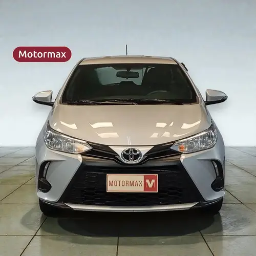 Toyota Yaris 5 puertas 1.5 Xs L/22 2024