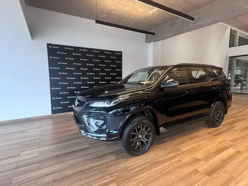 Toyota SW4 2.8 Tdi Gr-s 4x4 7as 6at 2026