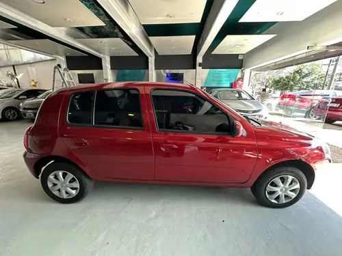 Renault Clio Mío Confort 1.2 2015