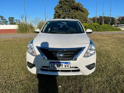 Nissan Versa V-DRIVE PLUS AT 2021