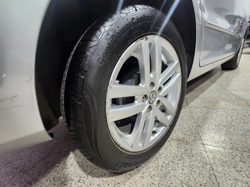Volkswagen Suran Highline 1.6MSI Mt 2019