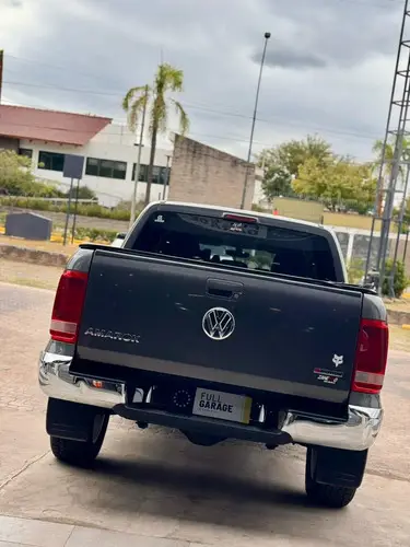 Volkswagen Amarok 2.0 Cd Tdi 180cv 4x4 Highline Pack At 2021