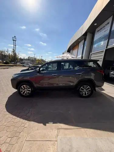 Toyota SW4 2.8 Srx 177cv 4x4 7as At 2016