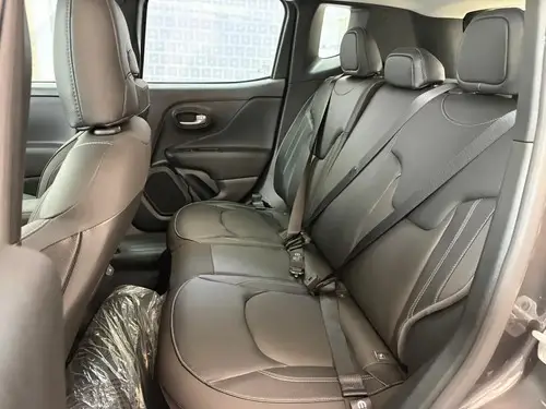 Jeep Renegade 1.3T Willys At9 4X4 2026