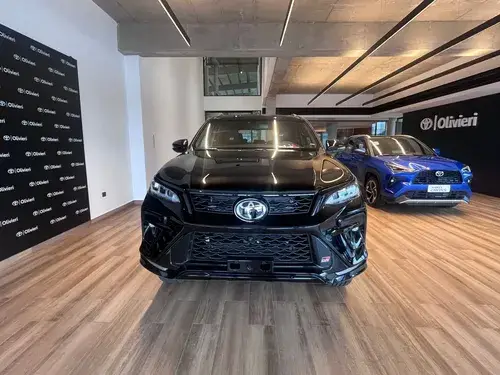 Toyota SW4 2.8 Tdi Gr-s 4x4 7as 6at 2026