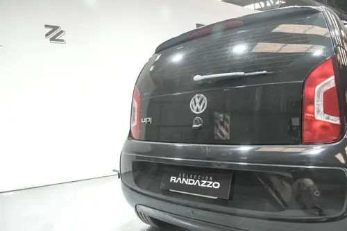 Volkswagen Up! 1.0 Black Up! 75cv 5 p 2015