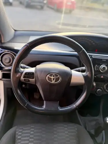 Toyota Etios 1.5 Sedan Xls 2014