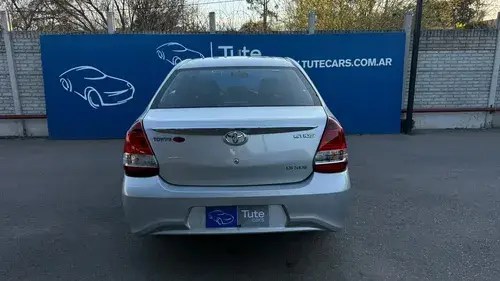 Toyota Etios 1.5 Xls At 2021