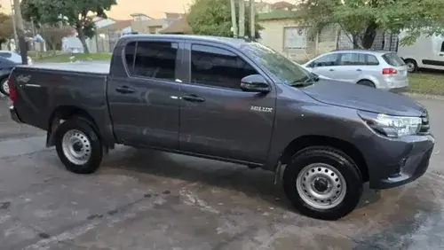 Toyota Hilux 2.4 4x4 2024
