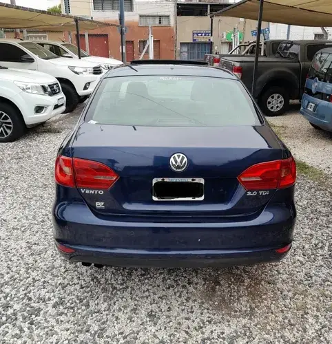 Volkswagen Vento 2.0 Advance I 110cv 2013