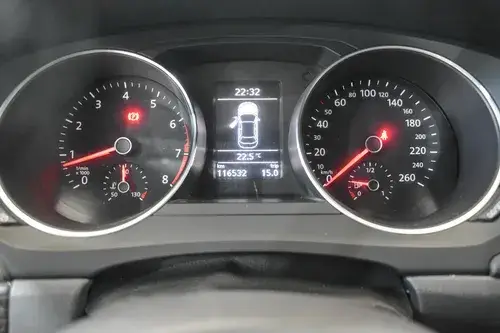 Volkswagen Vento 2.0 Luxury I 140cv 2015