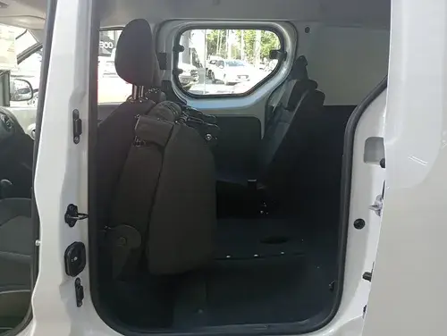 Renault Kangoo Ii Express 1.6 Sce Confort 5A 2026