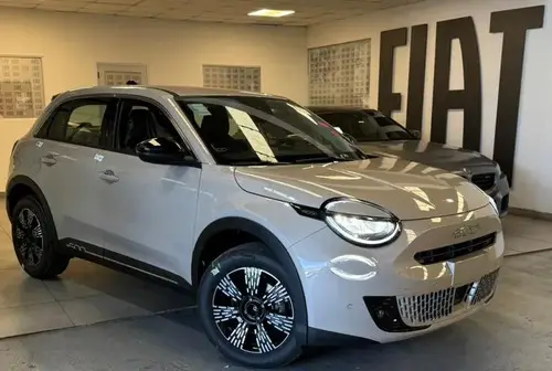 Fiat 600 hybrid 1.2 E-Dct Automatico 2026