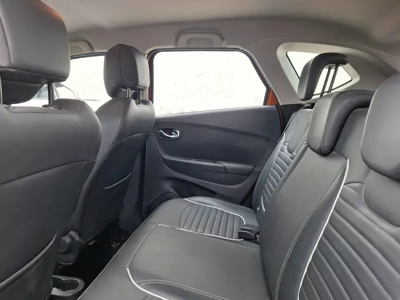 Renault Captur INTENS 2.0 5P 2017