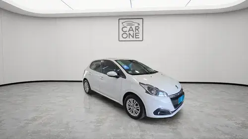 Peugeot 208 1.6 ALLURE 5P L13 2018