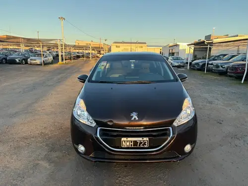 Peugeot 208 ALLURE 1.5 N TOUCHSCREEN 2013