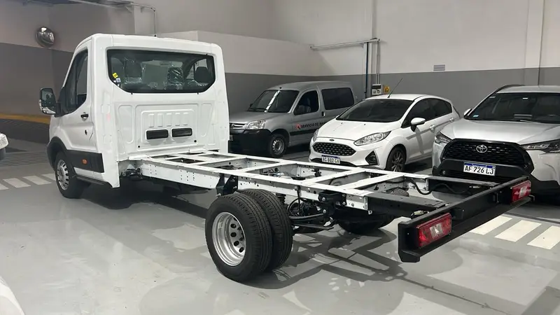 Ford TRANSIT CHASIS 2.0L 470E 2026