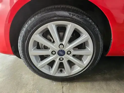 Ford Fiesta Kinetic Design 1.6 Se Powershift 120cv 2018