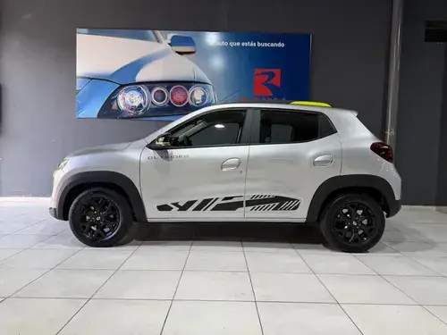 Renault Kwid 1.0 Sce 66Cv Iconic Outsider 2025