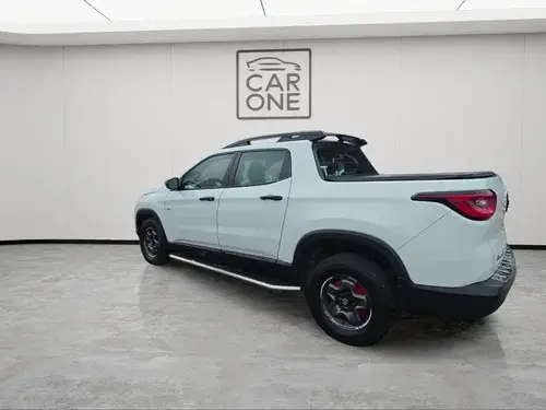 Fiat Toro 2.0 TDI 4X2 FREEDOM L16 2017