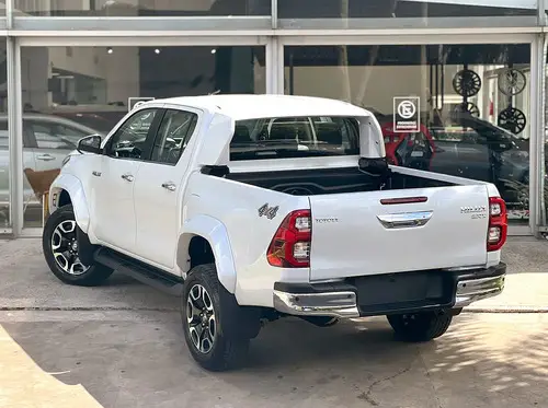 Toyota Hilux Pick-Up 2.8 Cd Srx 204Cv 4X4 At 2026