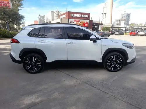 Toyota Corolla Cross 1.8 Hev Seg Ecvt 2024