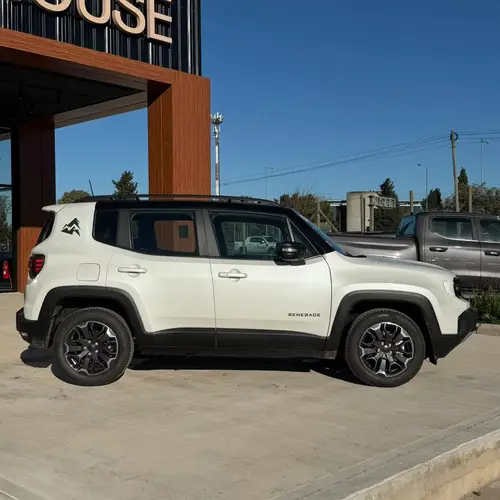 Jeep Renegade 1.3T Night Eagle At6 Fwd 2026
