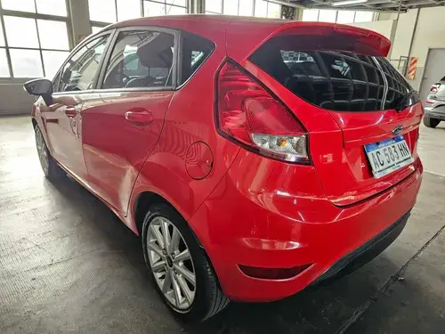 Ford Fiesta Kinetic Design 1.6 Se Powershift 120cv 2018