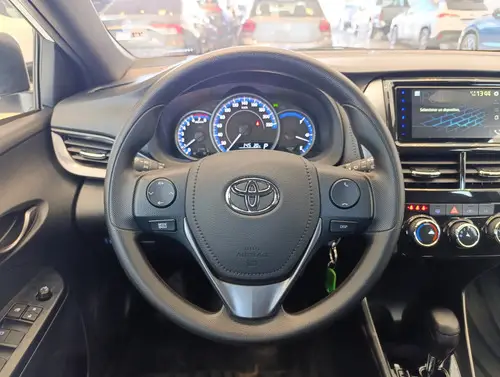 Toyota Yaris 1.5 107Cv Xs Cvt 2026