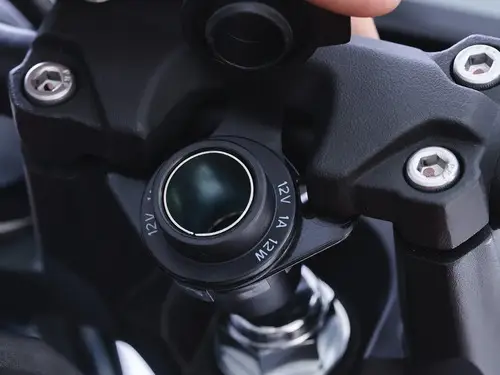 FZ25 Street 2026