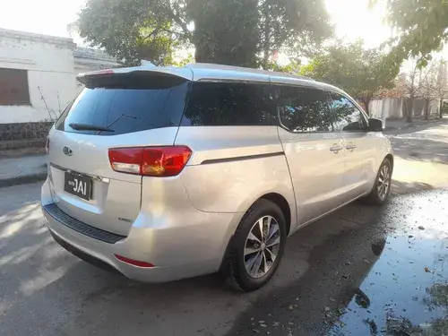 Kia Carnival 2.2 Crdi Ex Premium 2016