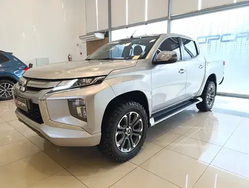 L200 2.4 Di-d High Power 181cv Cuero 2022
