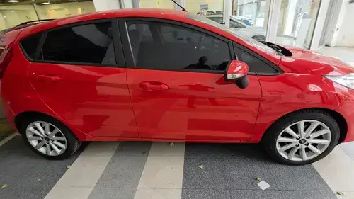 Ford Fiesta Kinetic Design 1.6 Se Powershift 120cv 2018