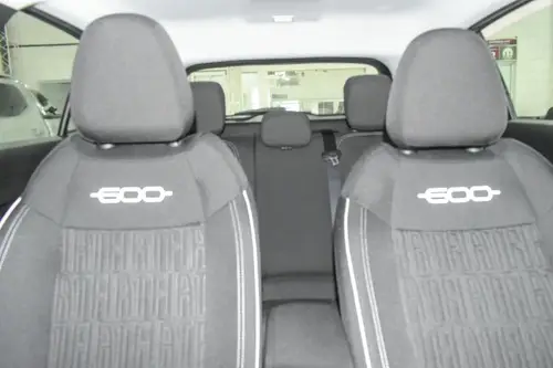 Fiat 600 hybrid 1.2 E-Dct 2026