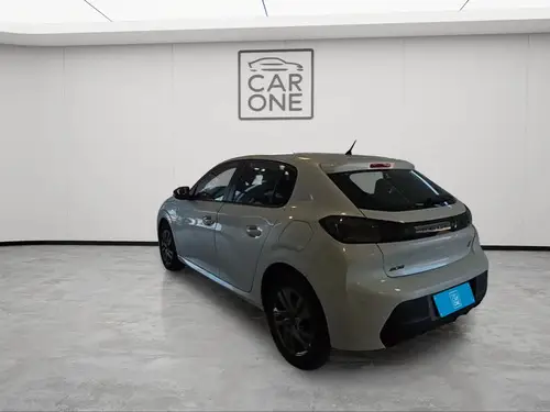 Peugeot 208 1.6 ALLURE PACK L24 2024