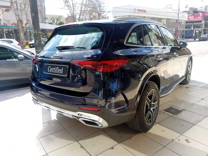 Mercedes-Benz GLC300 AMG LINE 2024