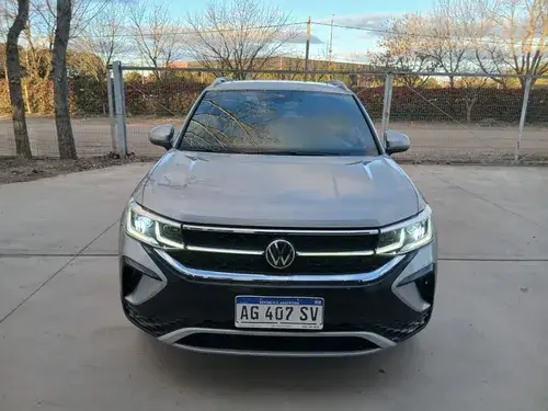 Volkswagen Taos HIGHLINE 250 TSI AT 2024