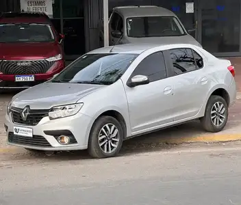 Renault Logan 1.6 16v Intense 2024