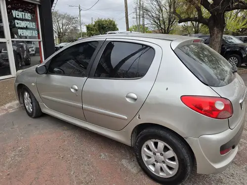 Peugeot 207 1.4 Xs 2010