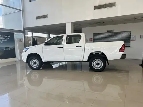 Toyota Hilux Pick-Up 2.4 Cd Dx 150cv 4x2 2026
