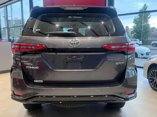 Toyota SW4 2.8 Srx 204Cv 4X4 7As At 2026