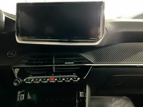 Peugeot 2008 1.0T Gt 2025