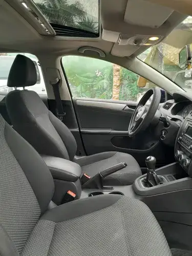Volkswagen Vento 2.0 Advance I 110cv 2013