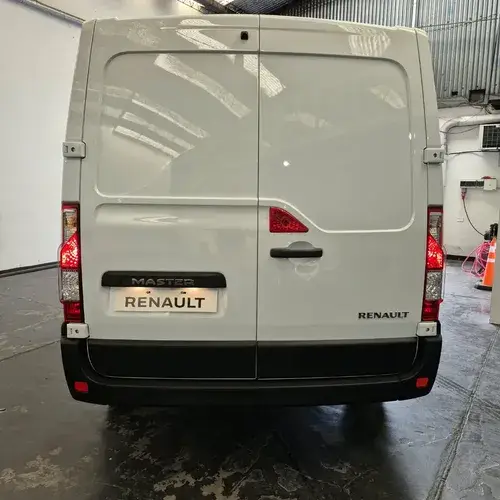 Renault Master 2.3 L1H1 (8M3) 2026