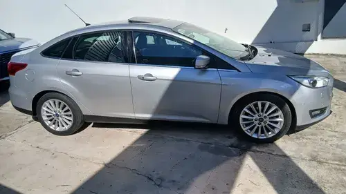 Ford Focus III 2.0 Sedan Titanium At6 2016