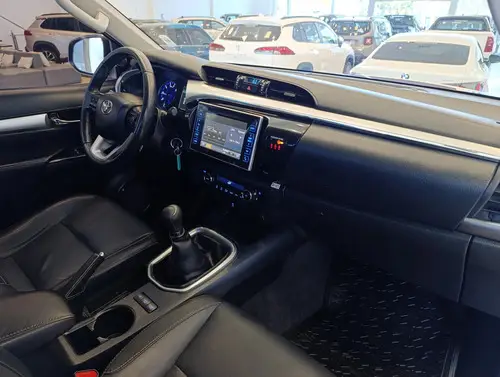 Toyota Hilux Pick-Up 2.8 Cd Srv Pack 177cv 4x2 2016