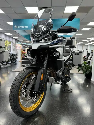 800 MT EXPLORE Touring 2026
