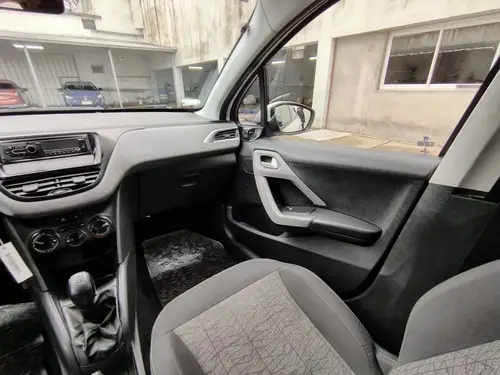 Peugeot 208 ACTIVE 1.6 115 2018