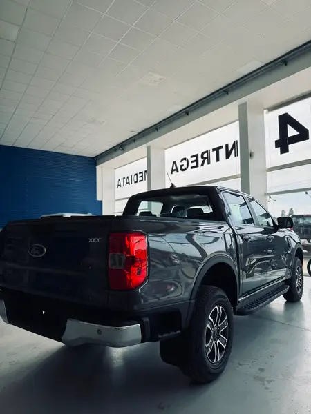 Ford RANGER XLT BI-TURBO 4X2 2026