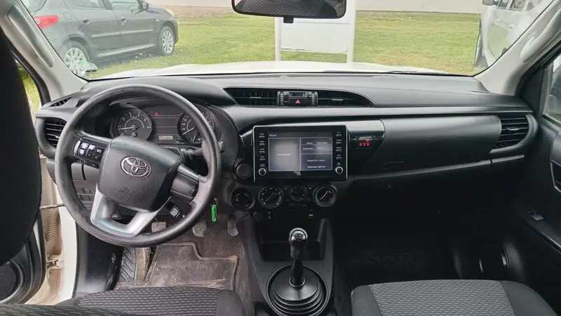 Toyota Hilux 4X4 DC DX 2.4 6MT 2023